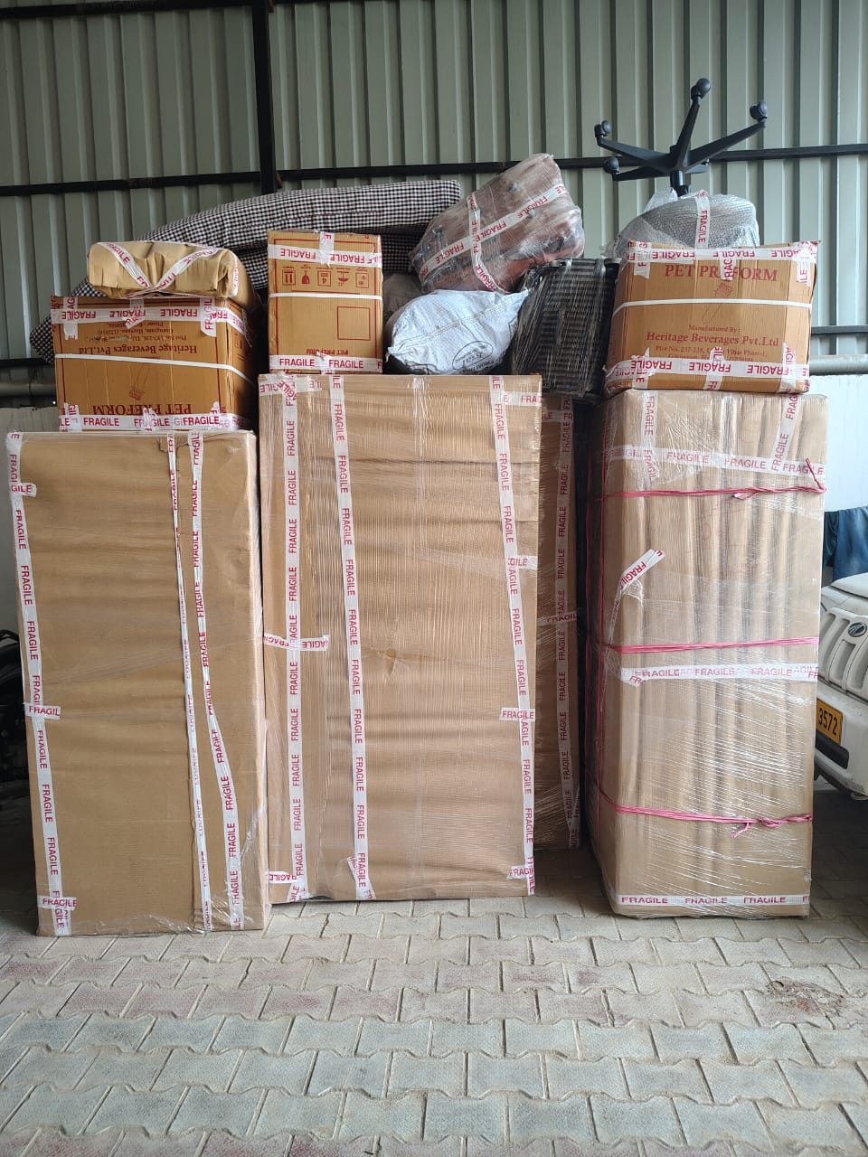 Office Shifting cardboard tagging